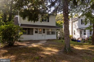 1504 DELMONT AVE, Havertown, PA 19083