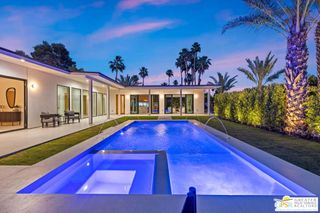 2020 E Amado Road, Palm Springs, CA 92262