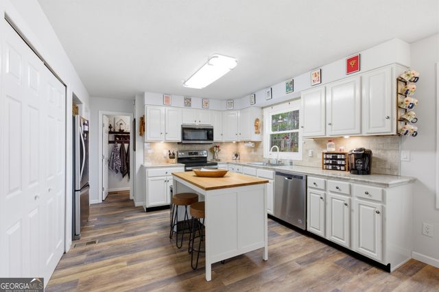 509 Sherwood Lane, Clayton, GA 30525