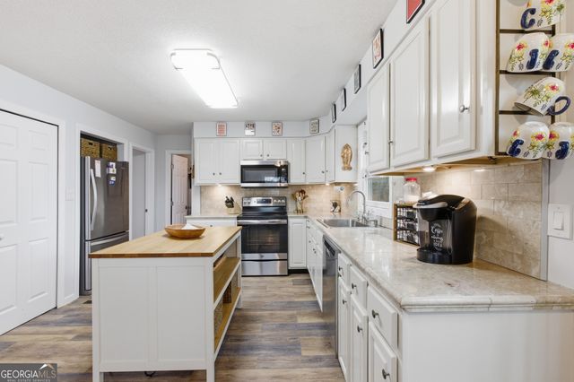 509 Sherwood Lane, Clayton, GA 30525