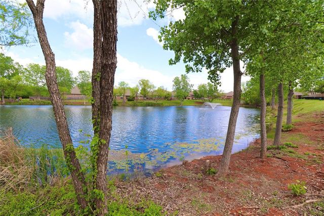 109 Horizon View Court, Norman, OK 73071