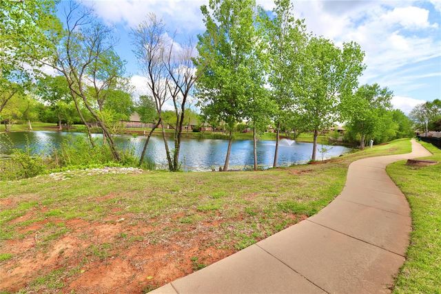 109 Horizon View Court, Norman, OK 73071