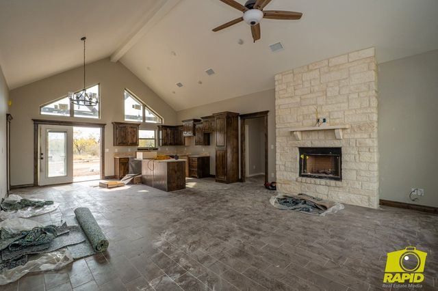 9585 Grey Wolf Lane, San Angelo, TX 76901