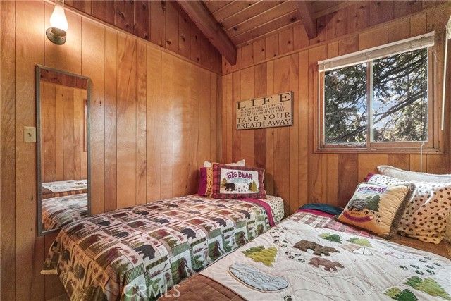 748 Lake, Lake Arrowhead, CA 92352