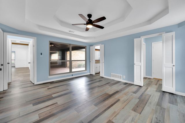 102 Chapman Circle, Waxahachie, TX 75165