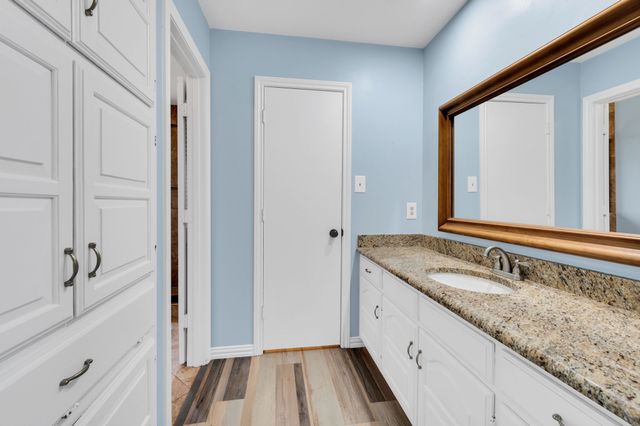 102 Chapman Circle, Waxahachie, TX 75165