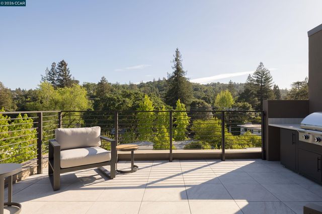 950 Hough Ave 202, Lafayette, CA 94549