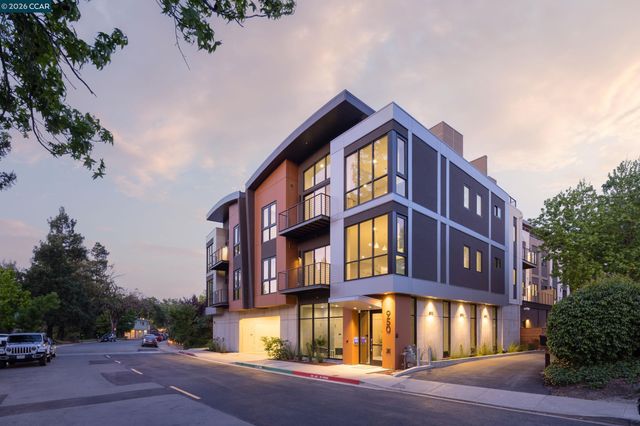 950 Hough Ave 202, Lafayette, CA 94549