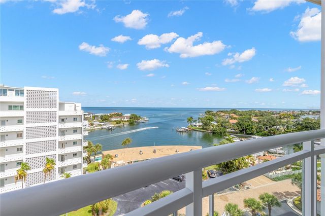 1325 SNELL ISLE BOULEVARD NE 812, St Petersburg, FL 33704