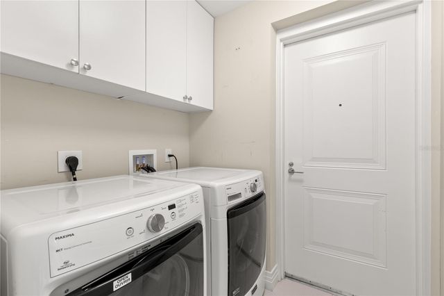 1325 SNELL ISLE BOULEVARD NE 812, St Petersburg, FL 33704