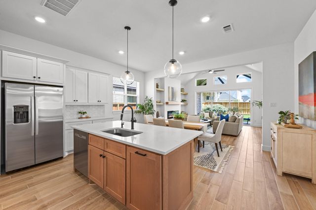 7361 Grandview Meadow Drive, Magnolia, TX 77354