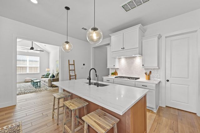 7361 Grandview Meadow Drive, Magnolia, TX 77354