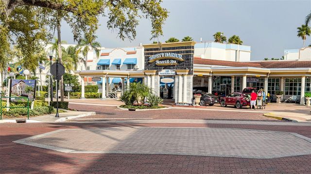 427 5TH STREET N, Safety Harbor, FL 34695