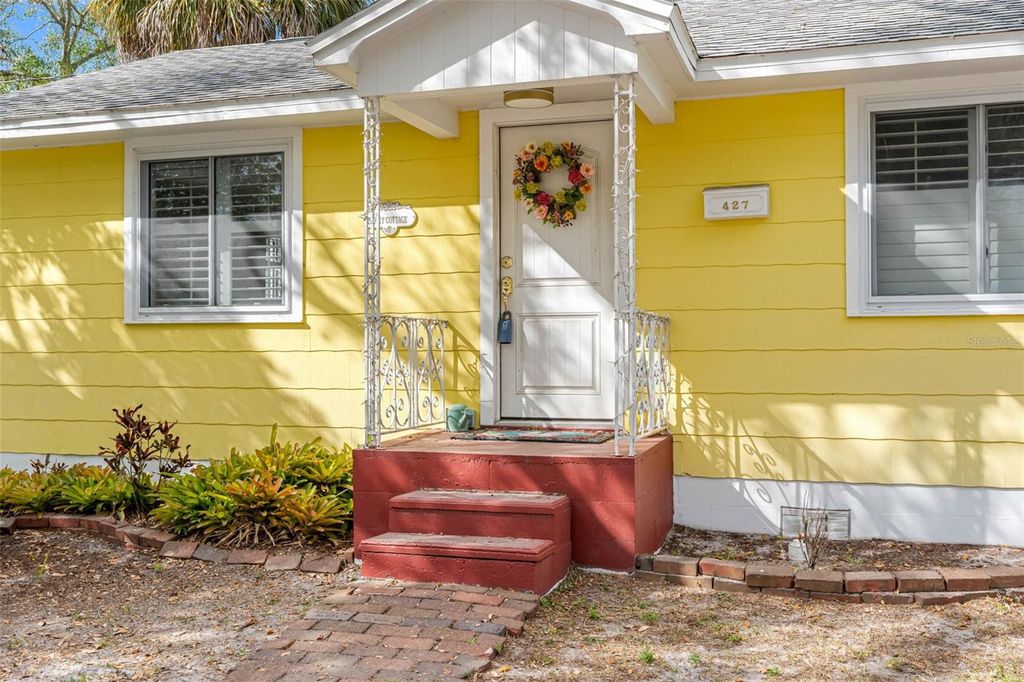 Image 31 of property listing at 427 5TH STREET N, Safety Harbor, FL 34695