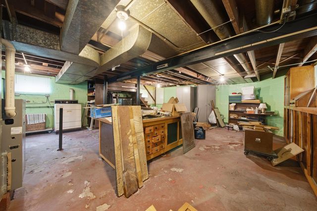 334 Pulaski Road, Calumet City, IL 60409