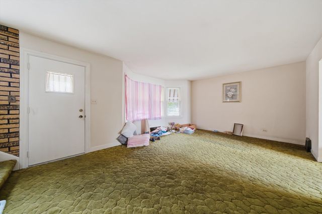 334 Pulaski Road, Calumet City, IL 60409