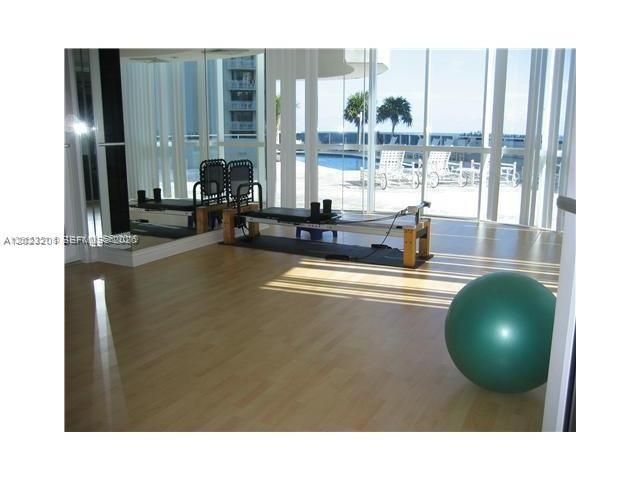 6301 Collins Ave 1206, Miami Beach, FL 33141
