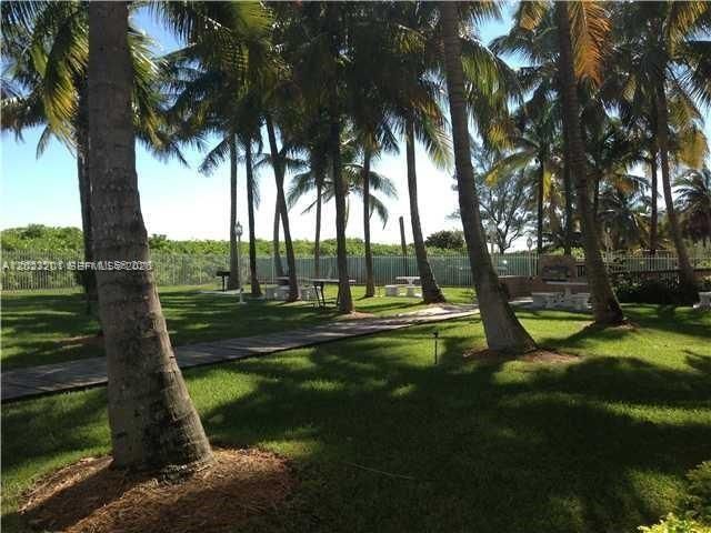 6301 Collins Ave 1206, Miami Beach, FL 33141