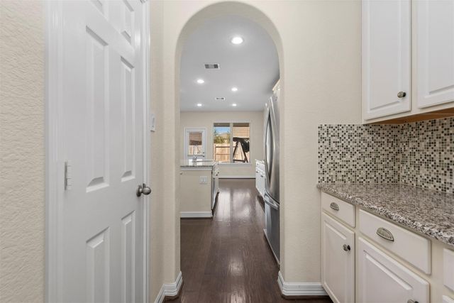 12601 Floral Park Lane, Pearland, TX 77584