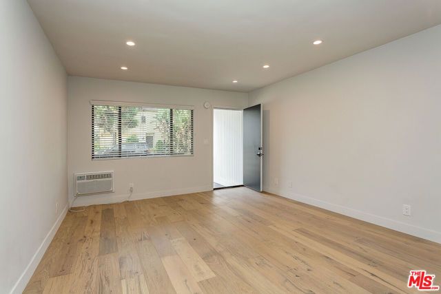 11680 W OHIO Avenue 208, Los Angeles, CA 90025