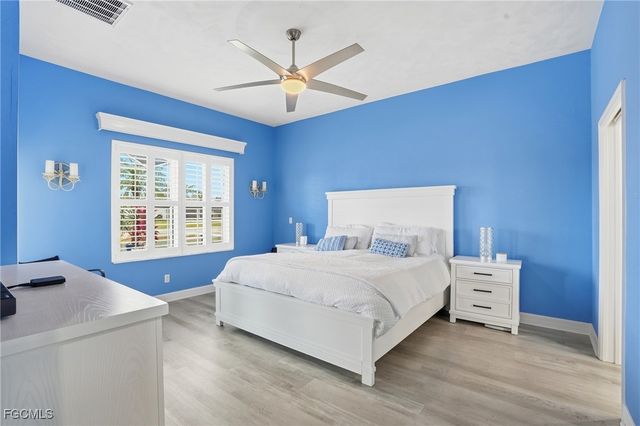 236 NE 14th AVE, Cape Coral, FL 33909