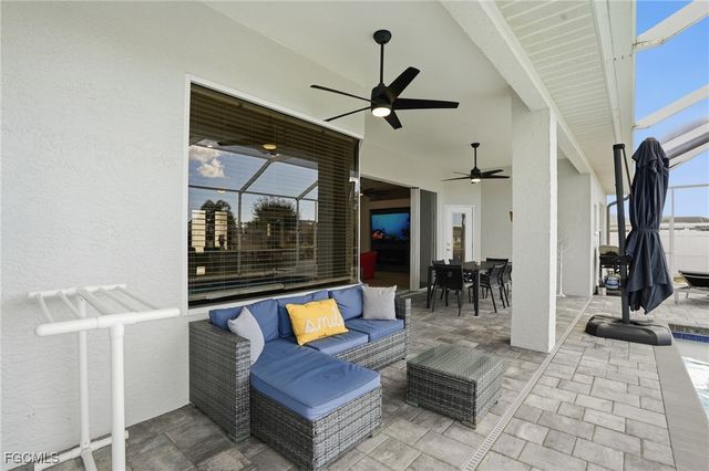 236 NE 14th AVE, Cape Coral, FL 33909