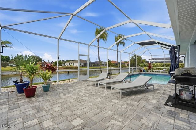 236 NE 14th AVE, Cape Coral, FL 33909
