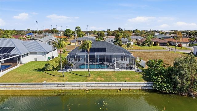 236 NE 14th AVE, Cape Coral, FL 33909