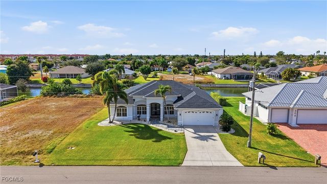 236 NE 14th AVE, Cape Coral, FL 33909