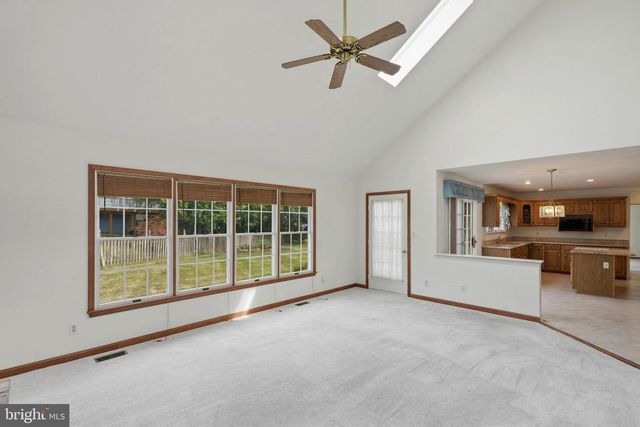 1303 PERSIMMONTREE CT, Crofton, MD 21114