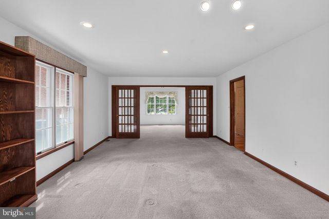 1303 PERSIMMONTREE CT, Crofton, MD 21114