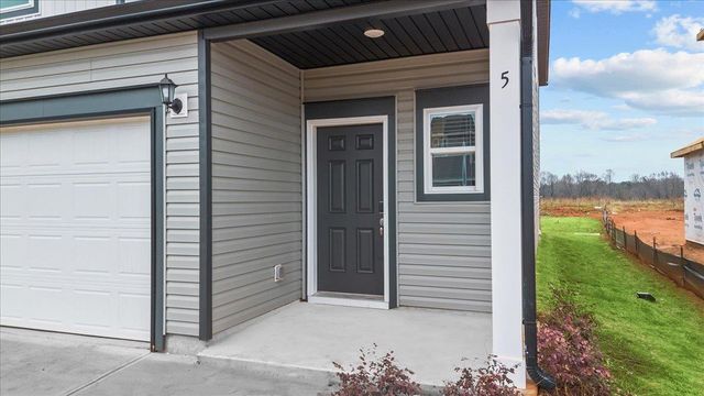 5 Angel Wood Drive, Piedmont, SC 29673