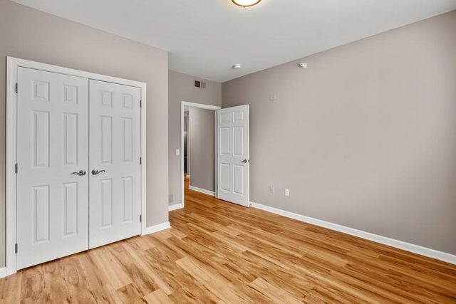 99 Eldredge St Unit 206, South Burlington, VT 05403
