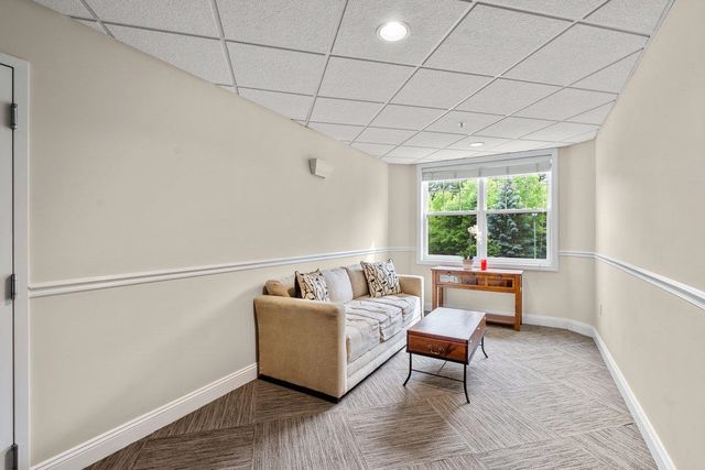 99 Eldredge St Unit 206, South Burlington, VT 05403