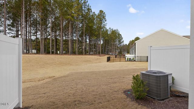 8514 Beckett Chase Way, Raleigh, NC 27616