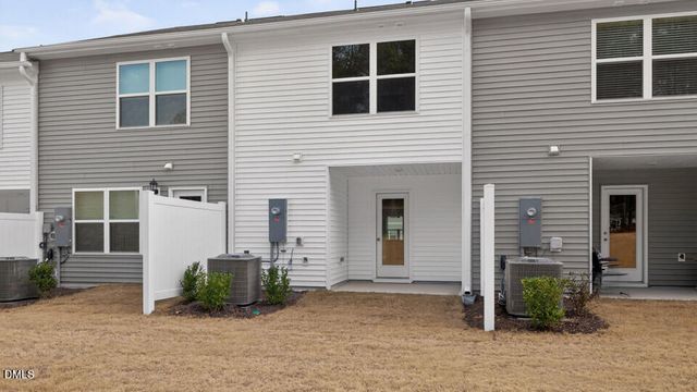 8514 Beckett Chase Way, Raleigh, NC 27616