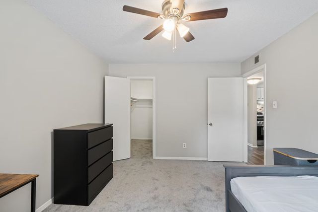 108 N Belvedere Blvd Apt 12, Memphis, TN 38104