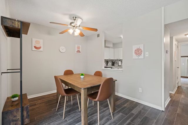 108 N Belvedere Blvd Apt 12, Memphis, TN 38104