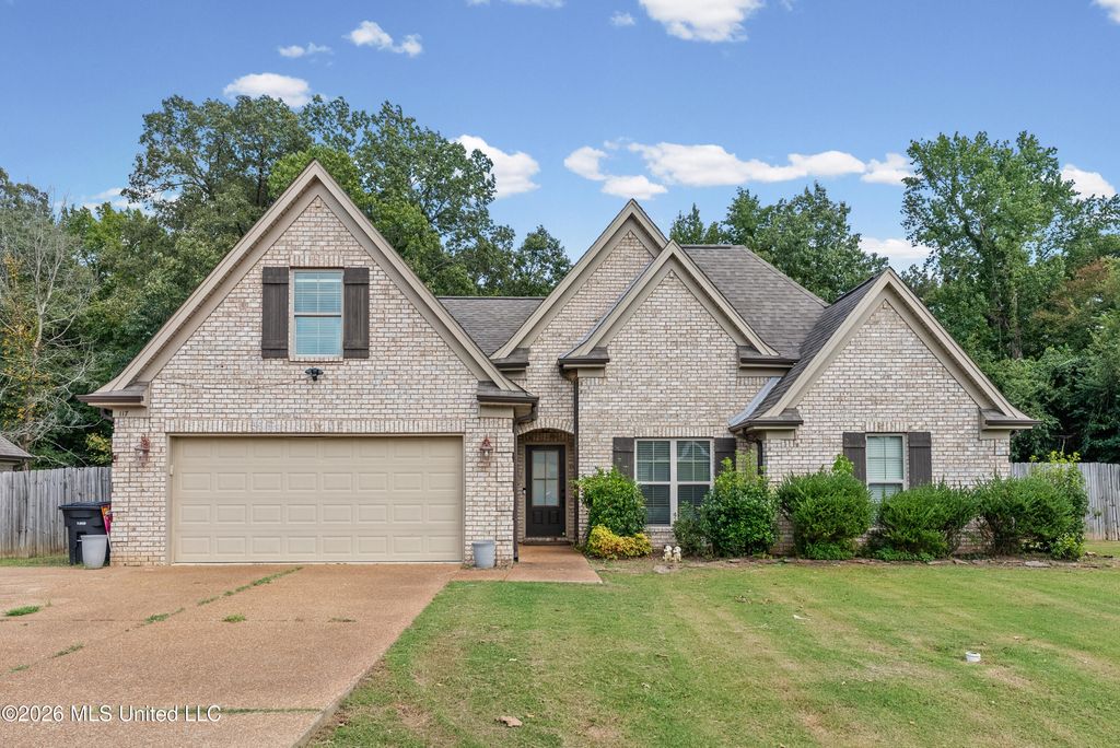 117 Fairway Drive, Senatobia, MS 38668 — photo 2