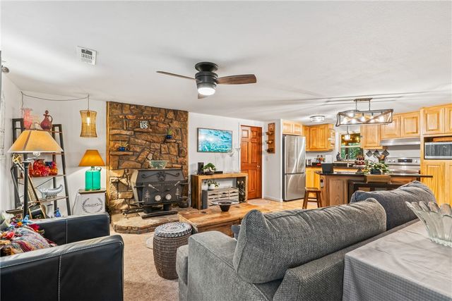8107 Spruce Drive, Rogers, AR 72756