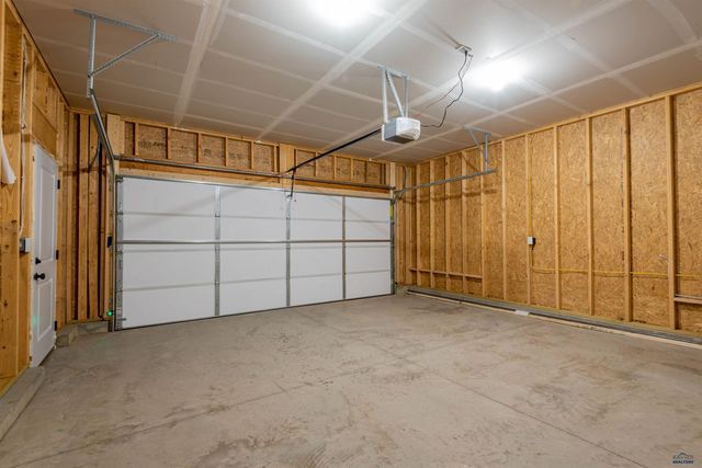 209 DORCHESTER AVE, Box Elder, SD 57719