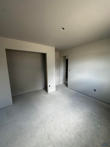 209 DORCHESTER AVE, Box Elder, SD 57719