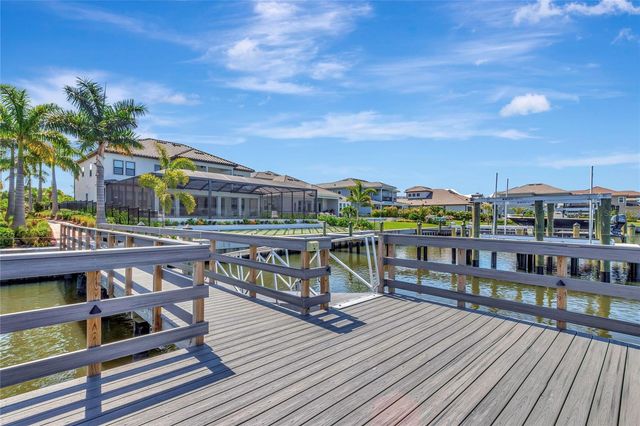 4111 ROCKY SHORES DRIVE, Tampa, FL 33634