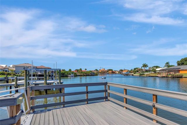 4111 ROCKY SHORES DRIVE, Tampa, FL 33634