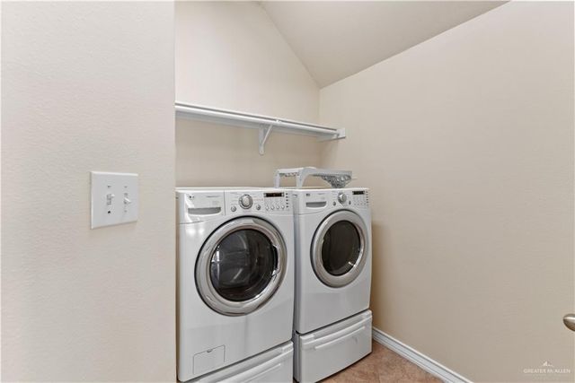 3603 Grand Canal Drive, Mission, TX 78572