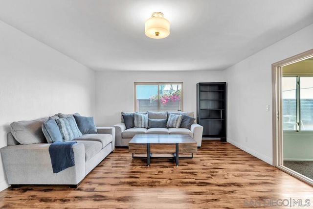 1192 5th St, Imperial Beach, CA 91932