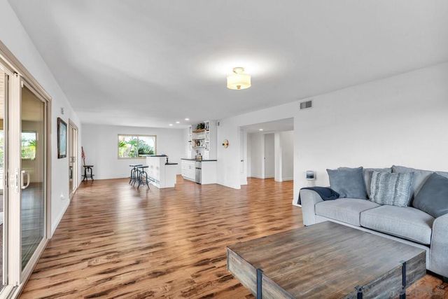 1192 5th St, Imperial Beach, CA 91932