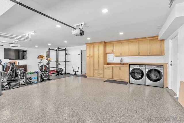 1192 5th St, Imperial Beach, CA 91932