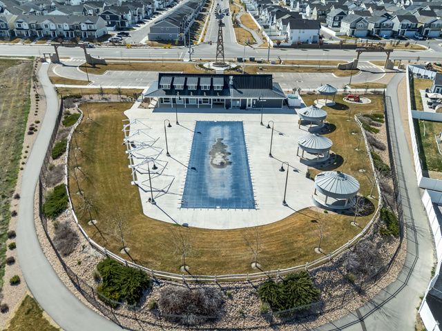 880 N HERMAN DR, Lehi, UT 84048