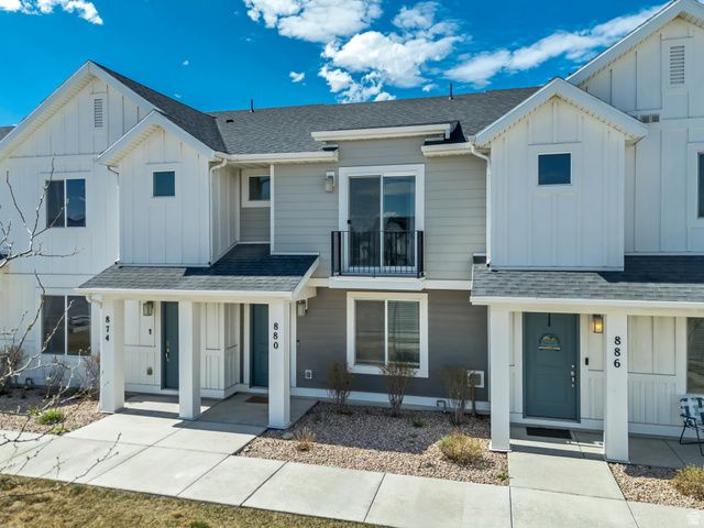 880 N HERMAN DR, Lehi, UT 84048